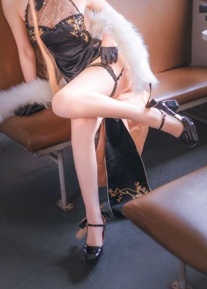 在异世界迷宫开后迷宫免费观看_超清全集免费播放